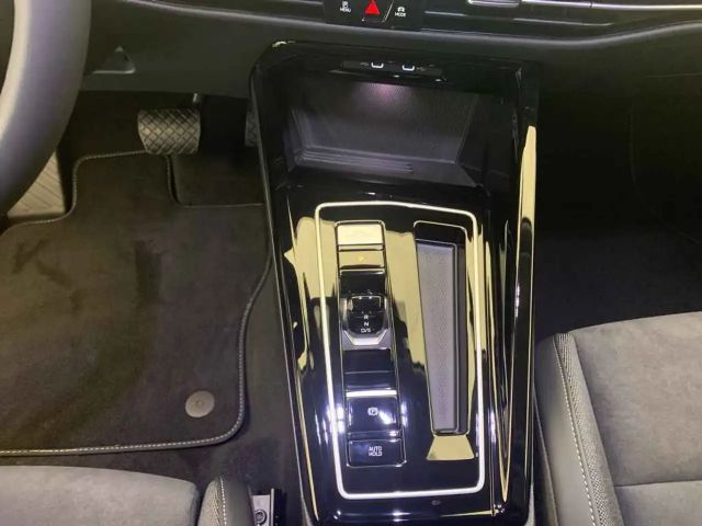 Volkswagen Golf Style eHybrid