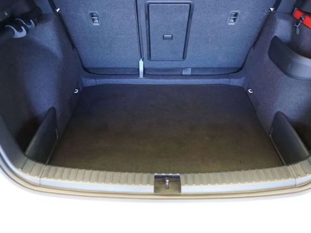 Skoda Karoq 2,0 TDI DSG ''LED*ACC*NAVI*R-KAM*VIRTUAL''