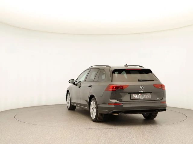 Volkswagen Golf Business DSG Variant