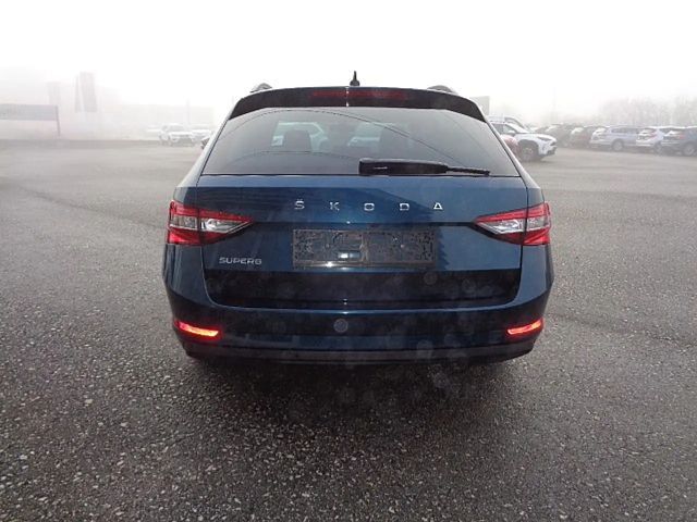 Skoda Superb Kombi 2,0 TDI DSG *LED *Navi *Leder *Top