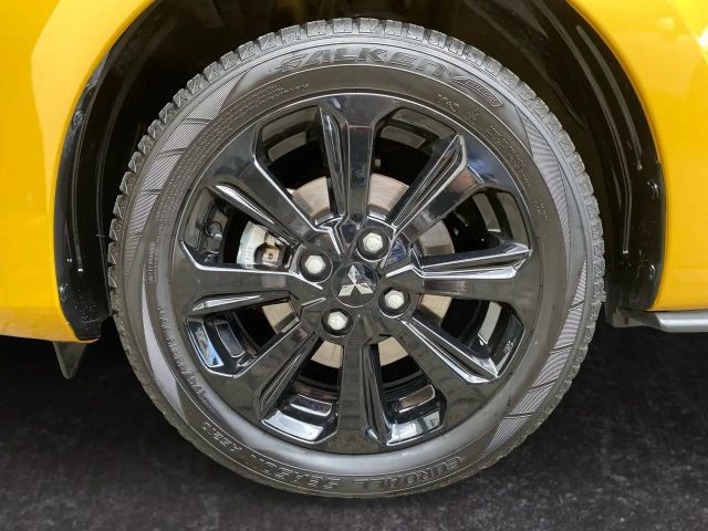 Mitsubishi Space Star Star