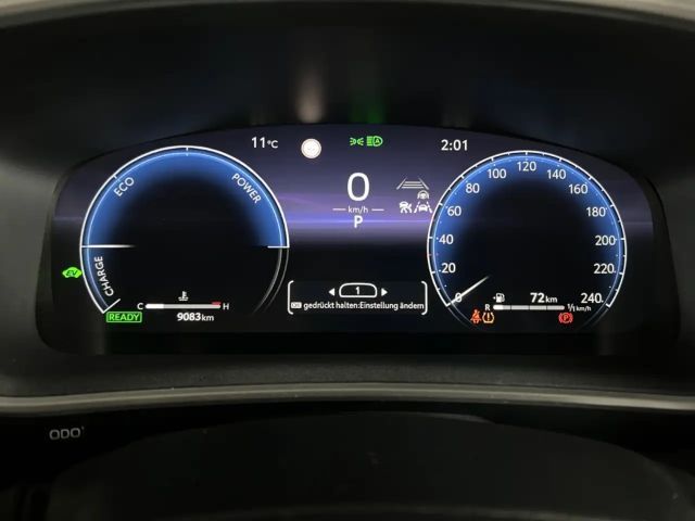 Toyota Corolla Cross Hybride Team D