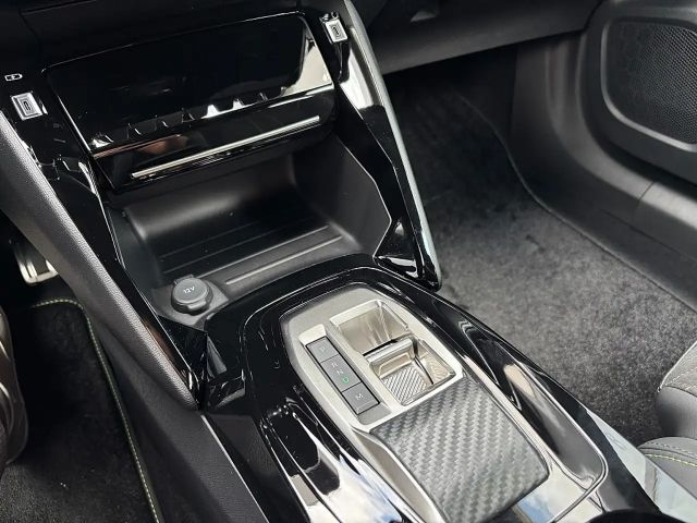 Peugeot 2008 EAT8 GT-Line PureTech