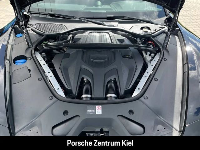 Porsche Panamera 4 E-Hybrid