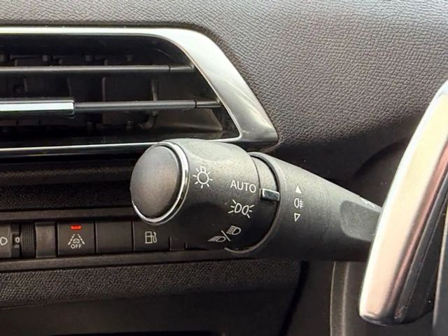 Peugeot 3008 Allure Pack EAT8 Hybrid