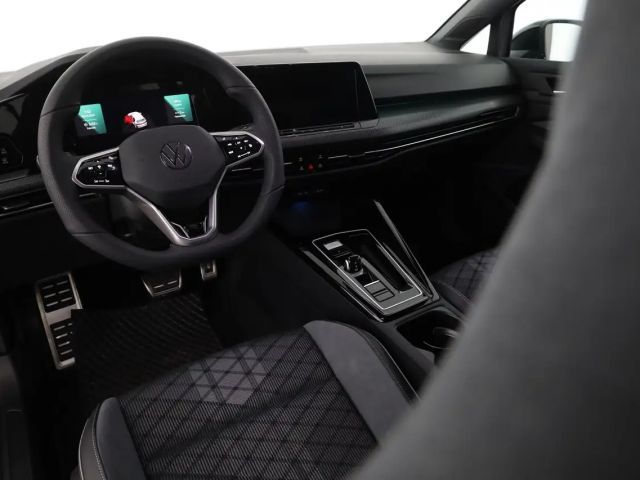 Volkswagen Golf DSG R-Line