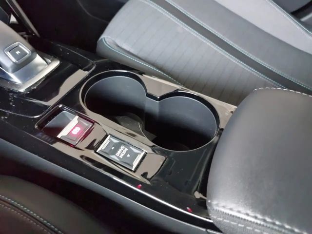 Peugeot 2008 Allure Pack EAT8 PureTech