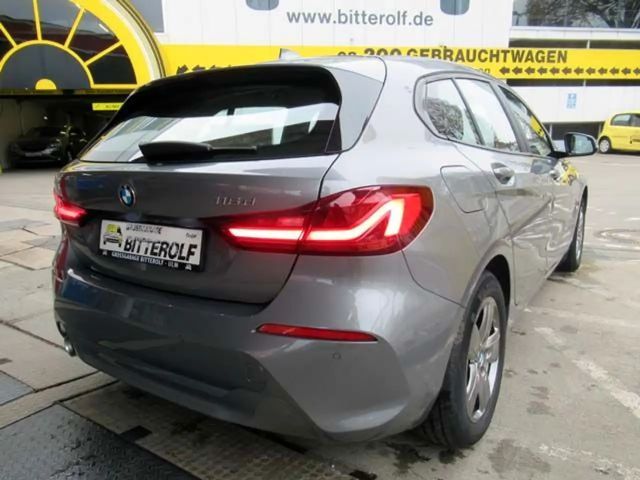 BMW 116 116d Advantage pakket Sedan