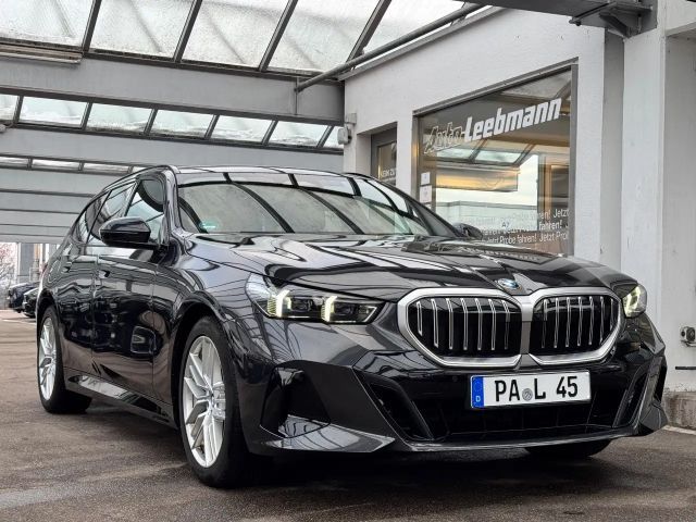 BMW 520 520d M-Sport Touring