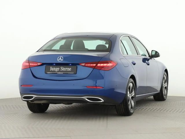 Mercedes-Benz C 200 AVANTGARDE Sedan