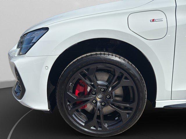 Audi A3 Ambiente Hybride S-Line Sedan