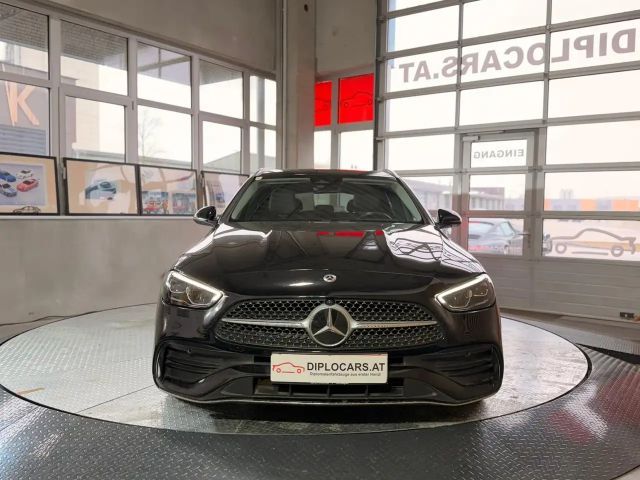 Mercedes-Benz C 220 4MATIC AMG Line