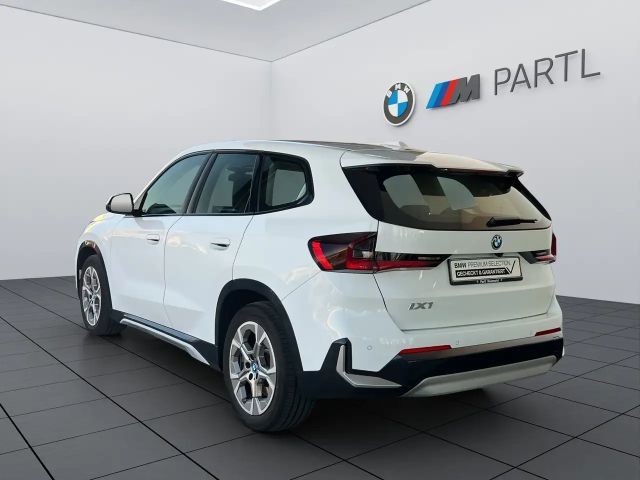 BMW iX1 xDrive30