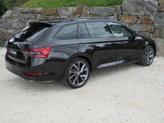 Skoda Superb 2.0 TSI 4x4 Combi Sportline
