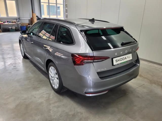 Skoda Octavia Combi Selection