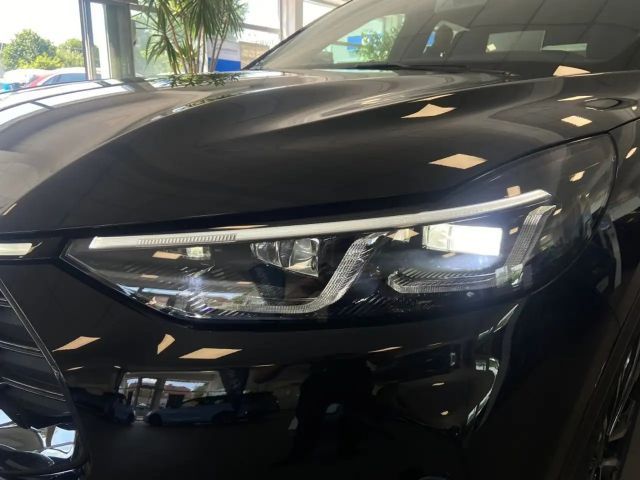 Ford Kuga Plug in Hybrid ST Line X