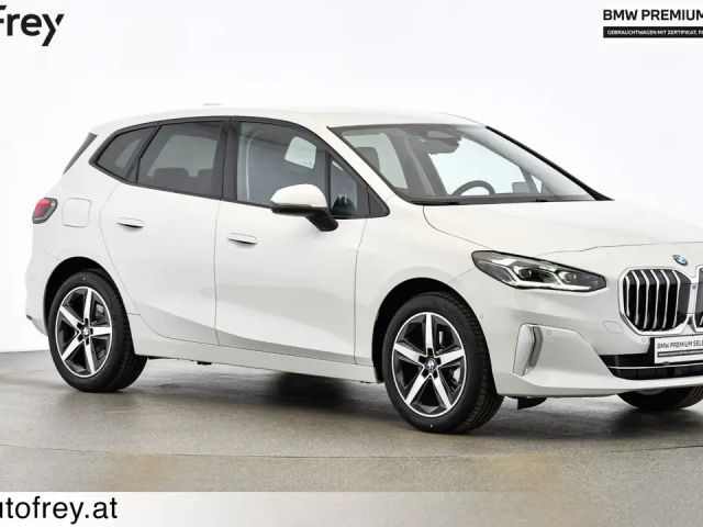 BMW 218 218d Active Tourer Sedan