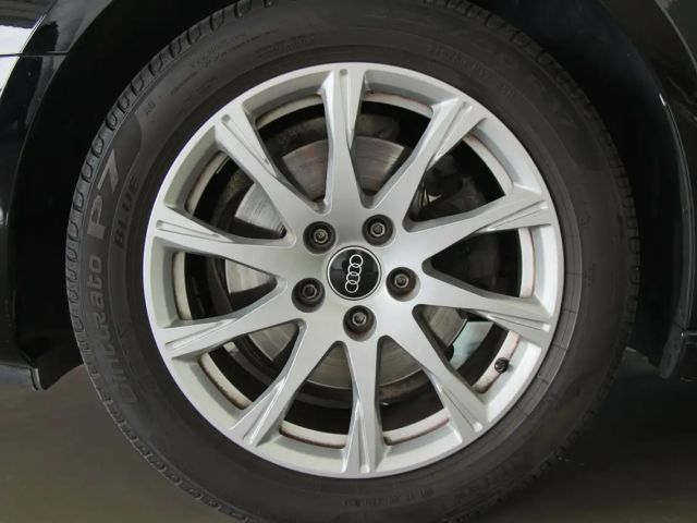 Audi A4 30 TDI Avant S-Tronic