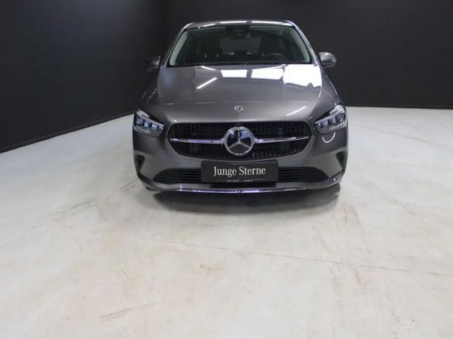 Mercedes-Benz B 180 Progressive