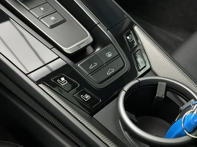 Porsche 992 4 Carrera Coupé GTS