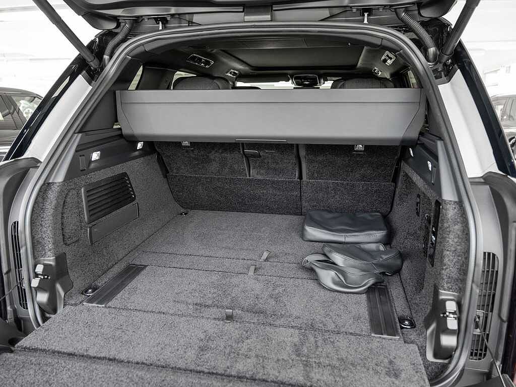 Land Rover Range Rover P615 SV