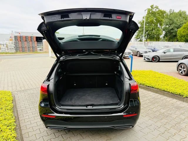 Mercedes-Benz B 180 Progressive Sedan