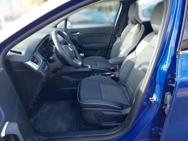 Renault Captur Intens TCe 140