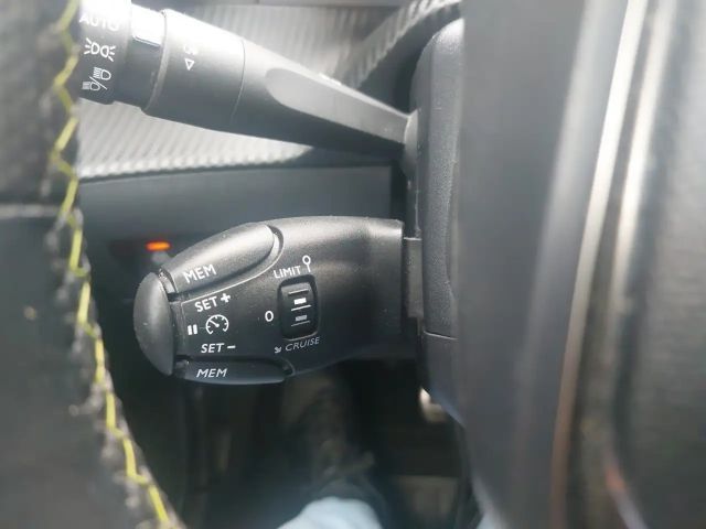 Peugeot E-208 GT-Line