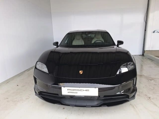 Porsche Taycan 4S Cross Turismo
