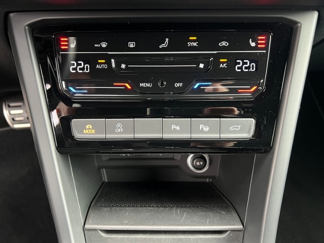 Volkswagen Touran 1.5 TSI DSG