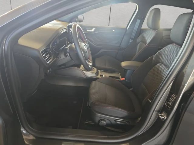 Ford Focus EcoBoost ST Line Wagon