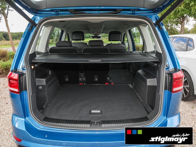 Volkswagen Touran 1.5 TSI DSG R-Line