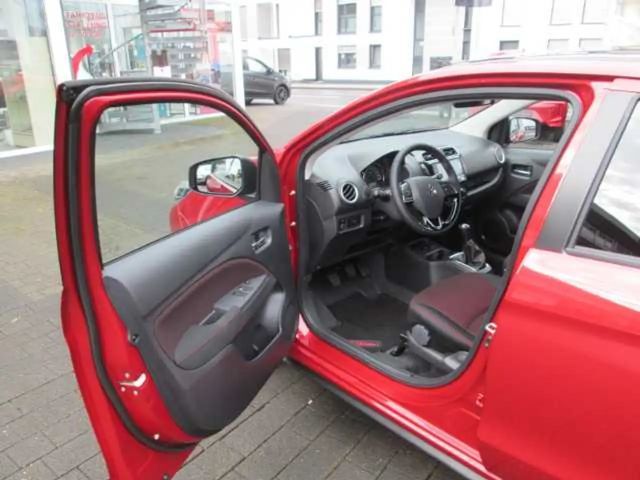 Mitsubishi Space Star Star