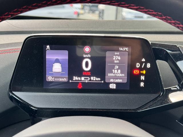 Volkswagen ID.5 AHK/PANO/AR-HUD/DCP/ACC/ERGO/WÄPU/PLUS/21"