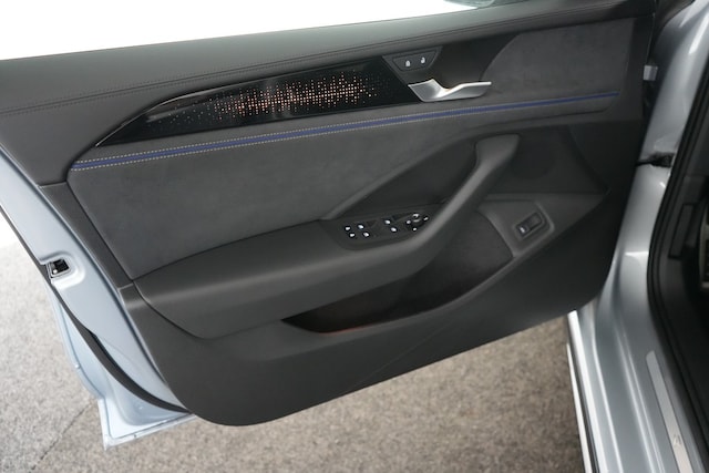 Volkswagen Passat 2.0 TDI DSG R-Line Variant