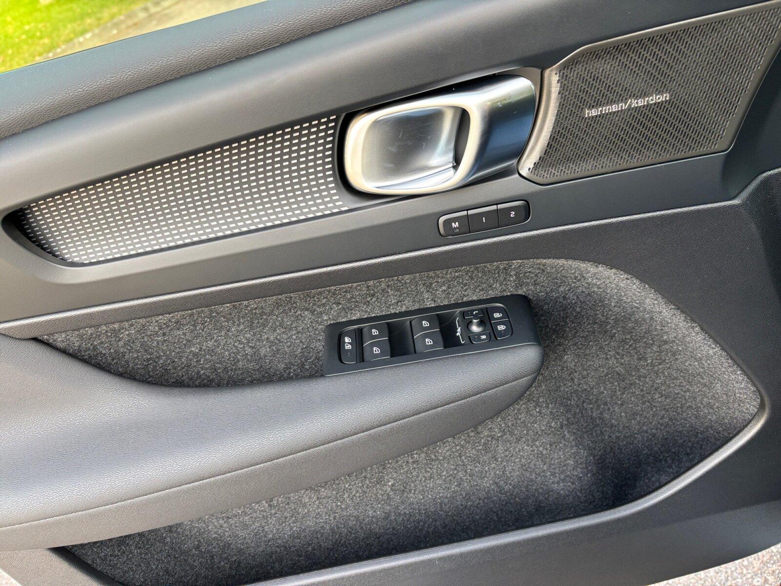 Volvo EX40 Achterwielaandrijving Ultra