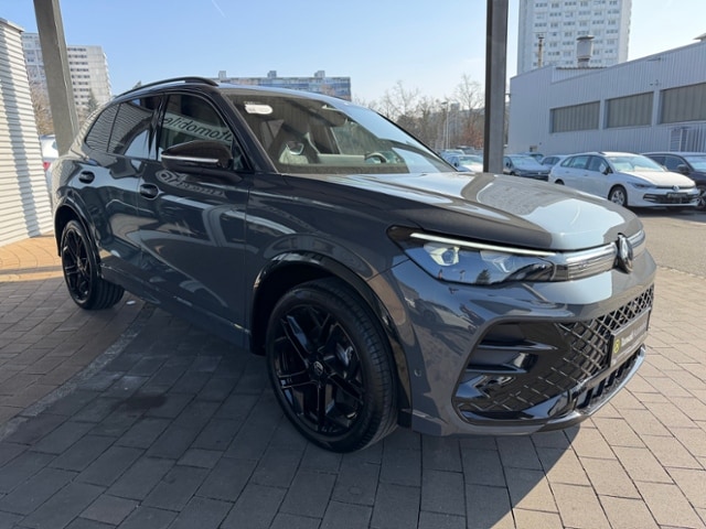 Volkswagen Tiguan 2.0 TSI DSG