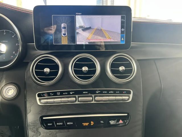 Mercedes-Benz C 220 AMG Line C 220 d Coupé