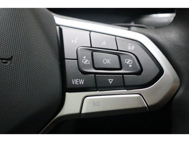 Volkswagen Golf 1.5 eTSI Golf VIII