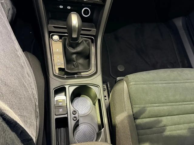 Volkswagen Touran BMT DSG Highline