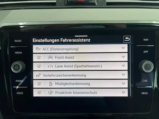 Volkswagen Passat 2.0 TDI R-Line Variant