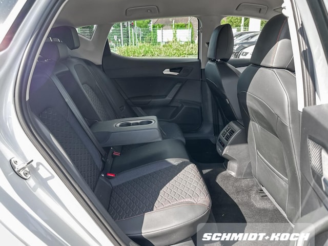 Seat Leon 1.5 eTSI DSG FR-lijn