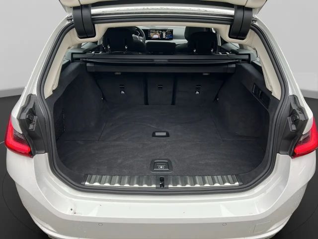 BMW 320 320i Touring