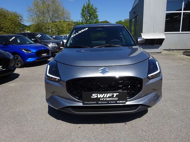 Suzuki Swift AllGrip Hybrid Shine