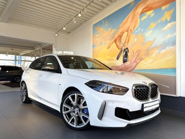 BMW 135 135i Sedan xDrive