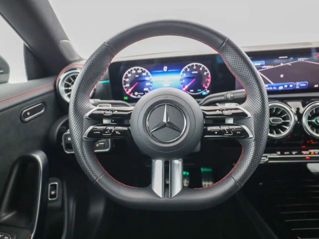 Mercedes-Benz CLA 200 Coupé