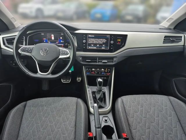 Volkswagen Polo DSG IQ.Drive Move