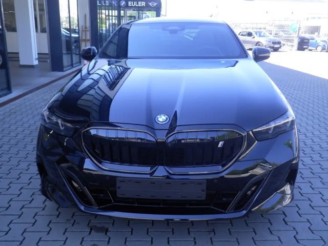 BMW i5 Sedan eDrive40