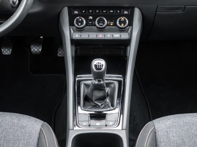 Skoda Karoq 1.5 TSI Ambition Clever