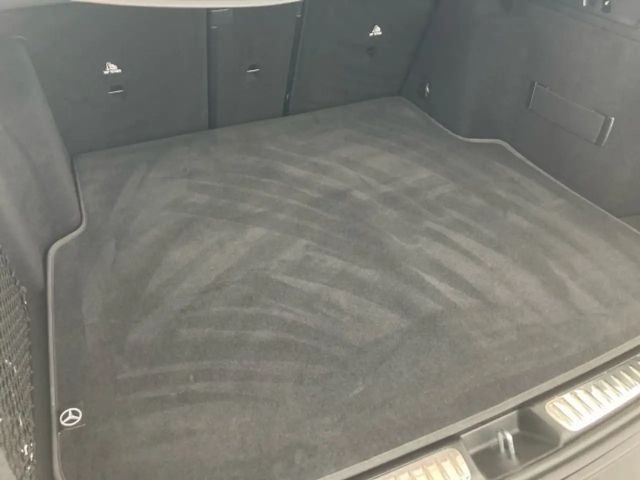 Mercedes-Benz C 200 4MATIC AVANTGARDE Estate